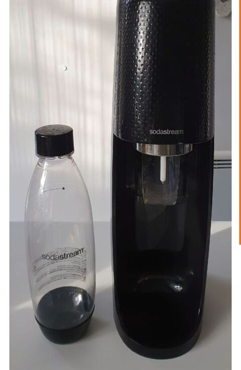 machine sodastream trs peu servie .trs bon etat 50 Rosny-sous-Bois (93)