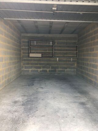  Parking / Garage � louer 16 m� Avignon