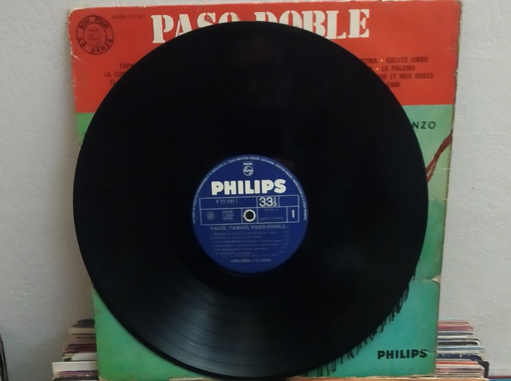 Album Paso - Doble . Tango . Valse CD et vinyles
