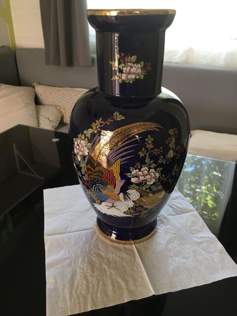 Vase style japonais 25 Juign-sur-Loire (49)