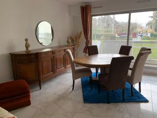  Appartement à louer 3 pièces 73 m² Fontainebleau