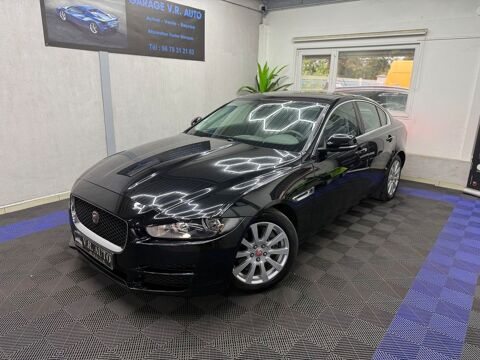 Annonce voiture Jaguar XE 12990 €