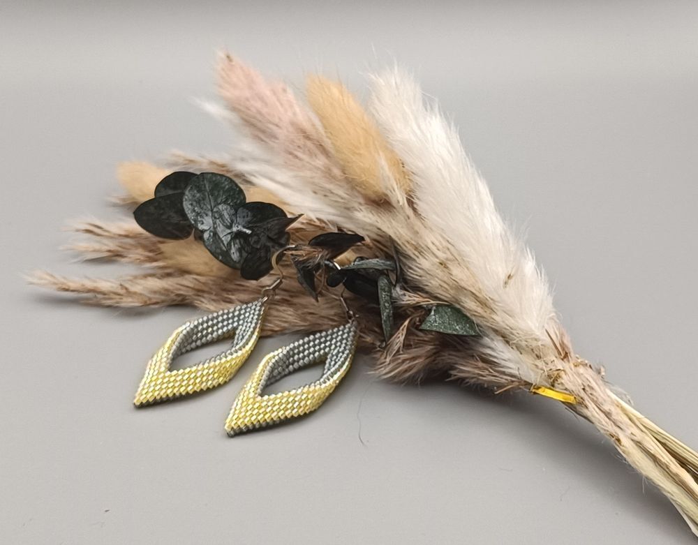 Boucles d'oreilles en perles Miyuki Bijoux et montres