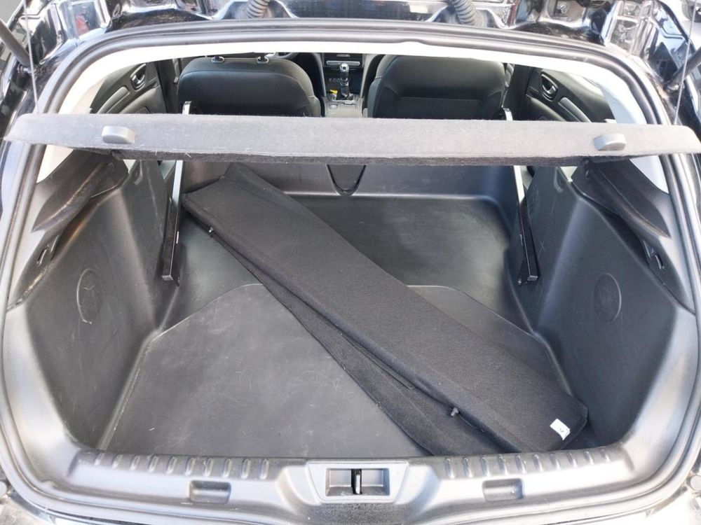 Megane IV M&eacute;gane IV Berline Blue dCi 115 Business 2023 occasion 08200 Wadelincourt