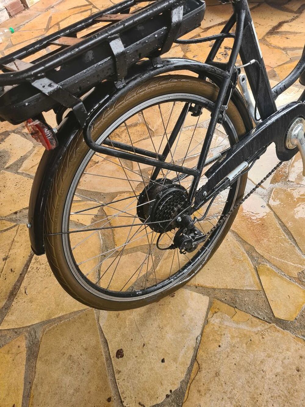 velo &eacute;lectrique intersport Vélos