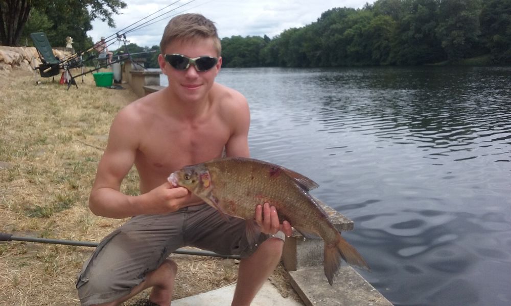   VACNCAES BORD DIRECT RIVIERE ET CANAL-CANOES GRATUITS Picardie, Amiens (80000)