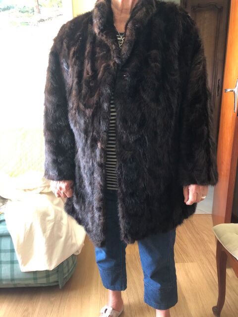 trs belle veste en fourrure vritable 150 Rousset (13)