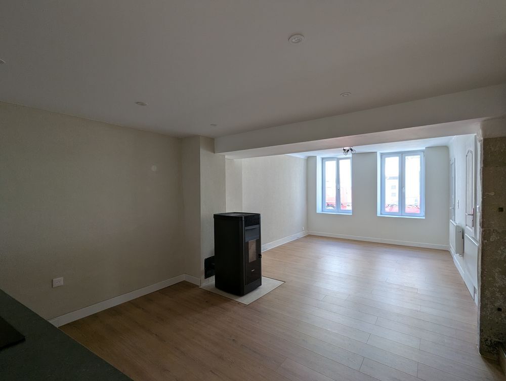 Location Appartement F4 Maison de ville lumineuse refaite à neuf Boulay centre Boulay-moselle