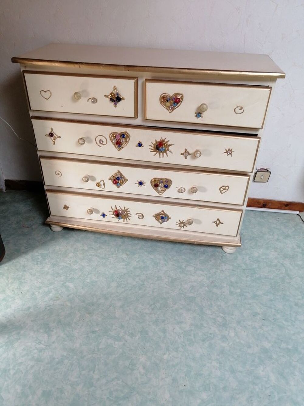 Magnifique Commode style bijoux pour chambre fille Mobilier enfants