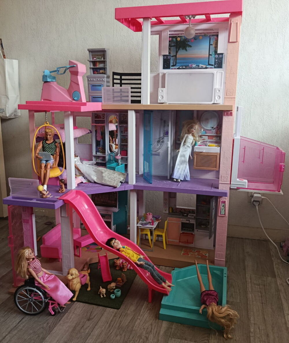 Maison barbie Jeux / jouets