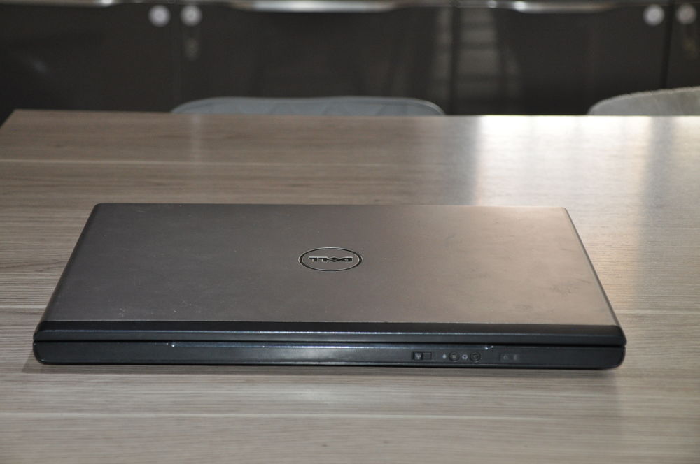 Dell Vostro 3500 de 15,6 pouces Matériel informatique