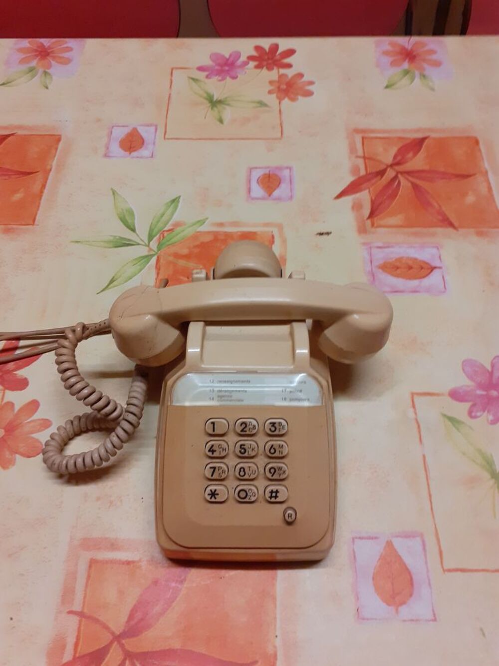 t&eacute;l&eacute;phones ancien Téléphones et tablettes