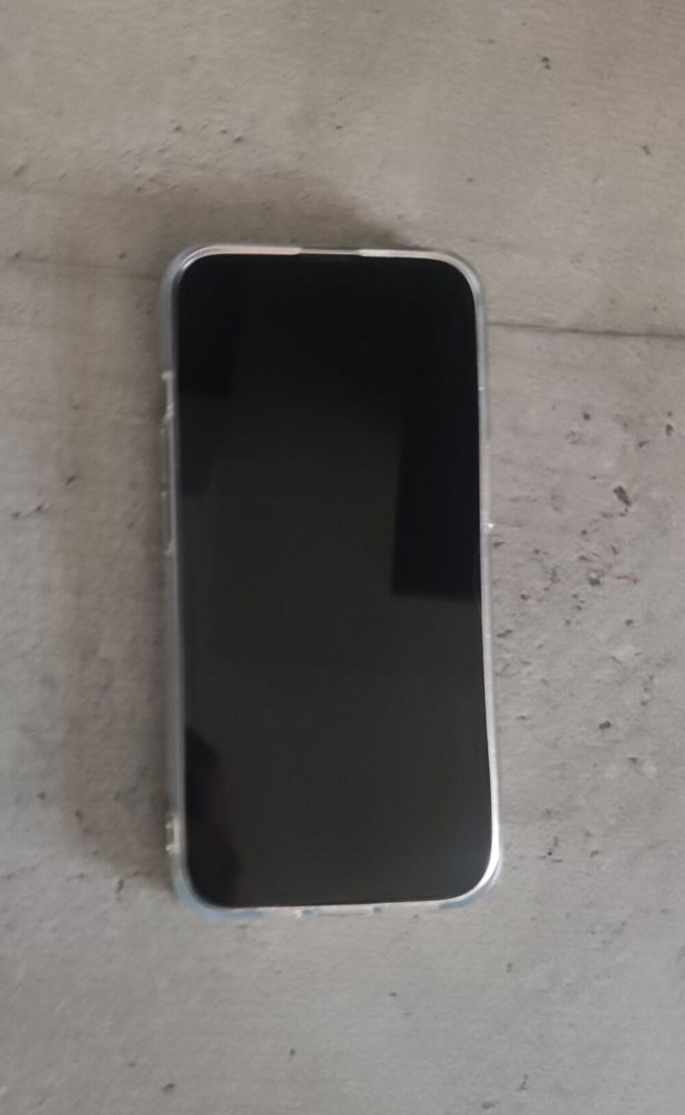 Iphone 13 128go remis en main propre Téléphones et tablettes