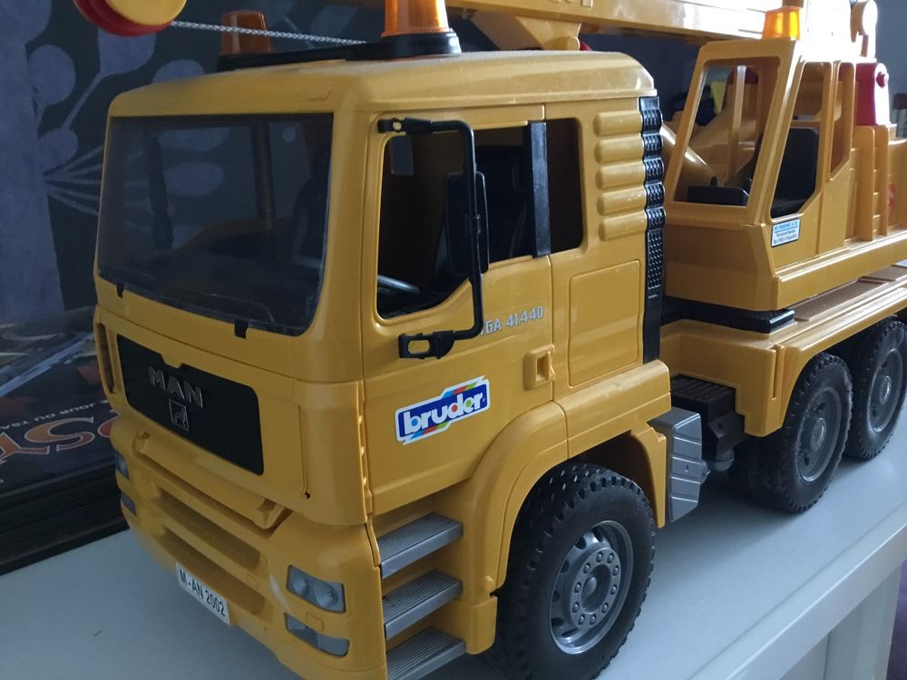 SUPERBE camion grue BRUDER Jeux / jouets