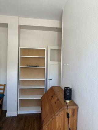 Appartement à louer 2 pièces 38 m²