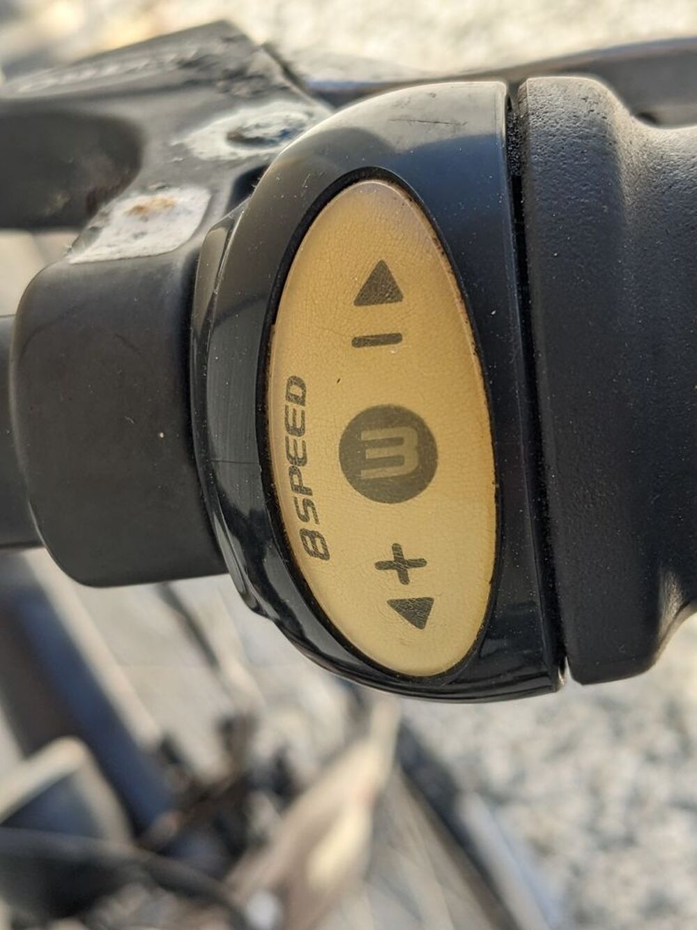 VELO LEGER VILLE GIANT FEMME EN ALU TA Vélos