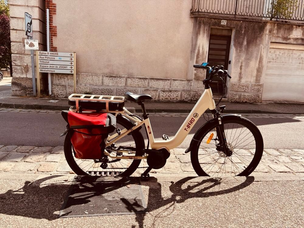 V&eacute;los unisexe marque T-Bird mod&egrave;le Bora-Bora Vélos