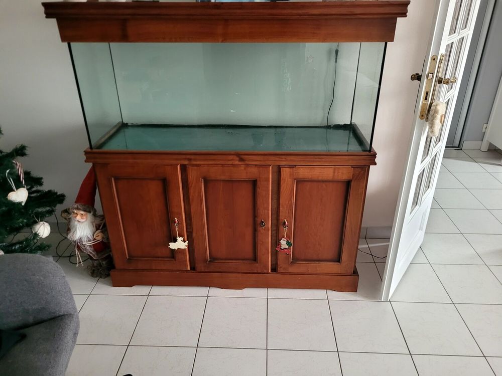 Meuble plus aquarium Meubles