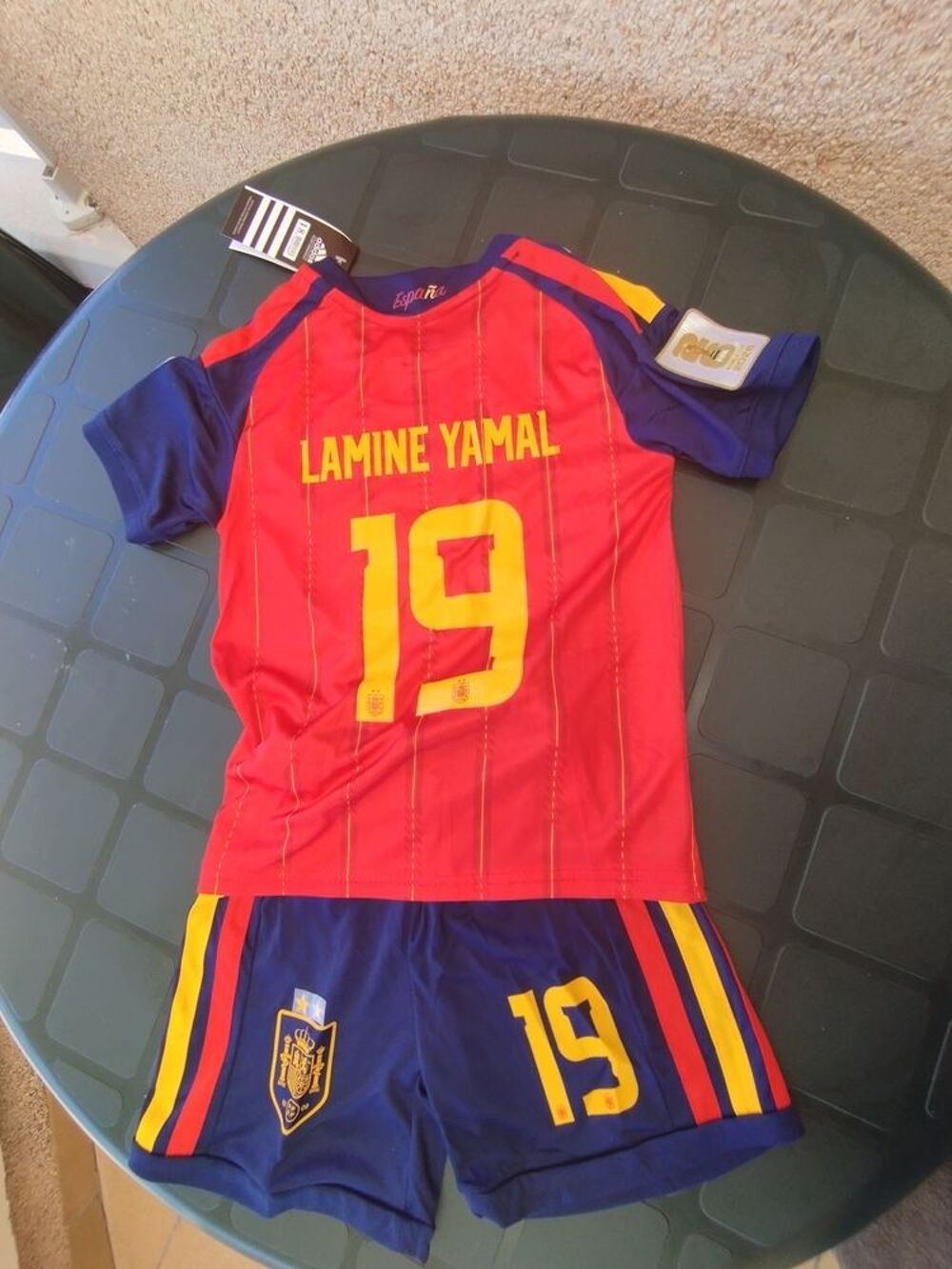 Nouveau maillot Espagne 2 &eacute;toiles championne du monde 2026 Sports