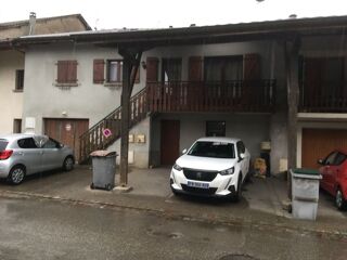 Appartement  louer 5 pices 114 m Lyaud