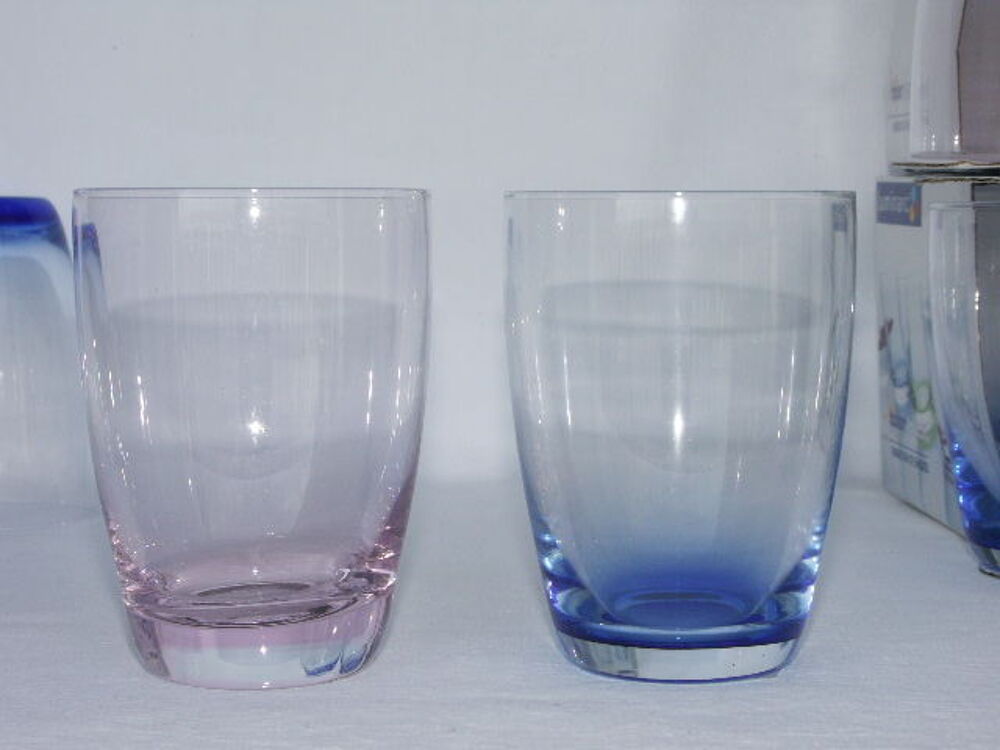Pack 4 verres soufl&eacute;s Luminarc Hauteur 11cm - NEUF Décoration