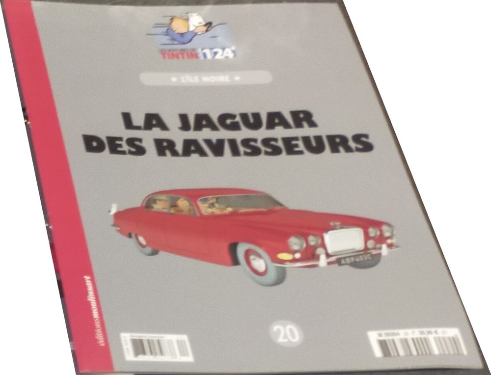voiture Tintin la jaguar des ravisseurs 1/24 neuve

