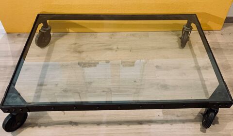 Table basse Indus /Factory  roulettes en verre et mtal - 130x80x26 225 Rouen (76)