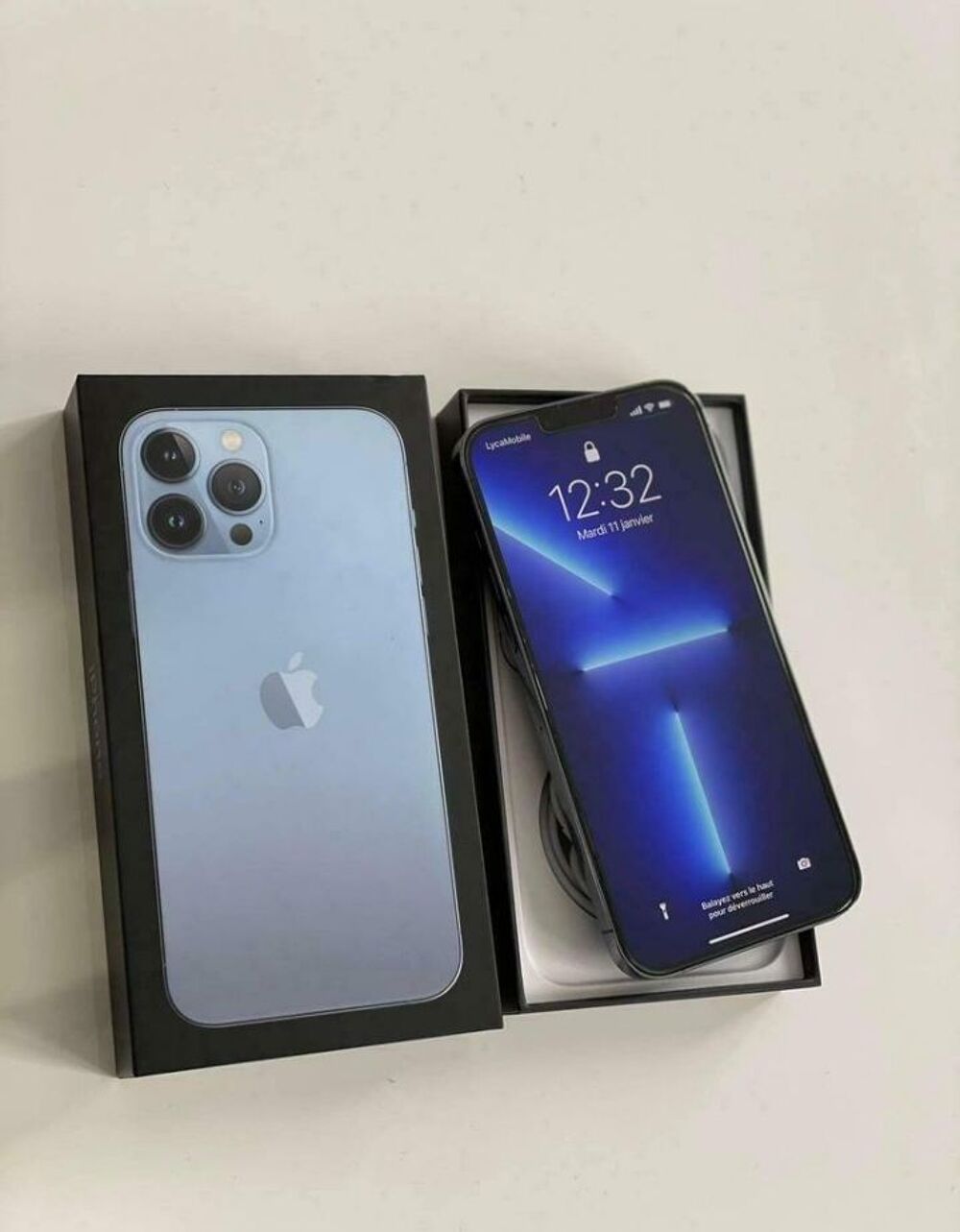 IPHONE 13 PRO Téléphones et tablettes