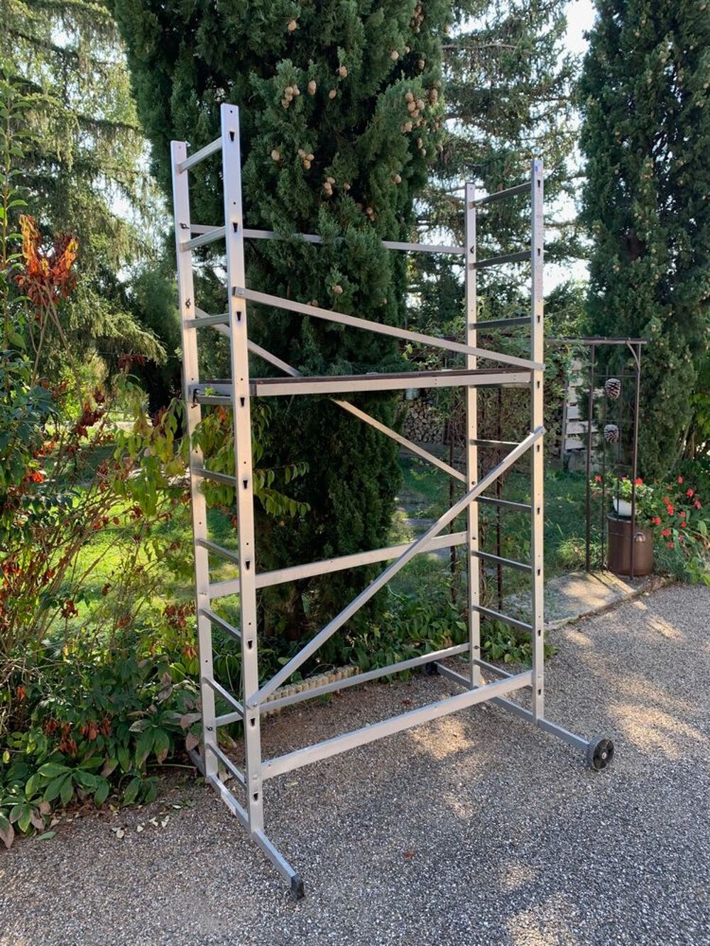 Echafaudage avec roue 3 m&egrave;tres Bricolage