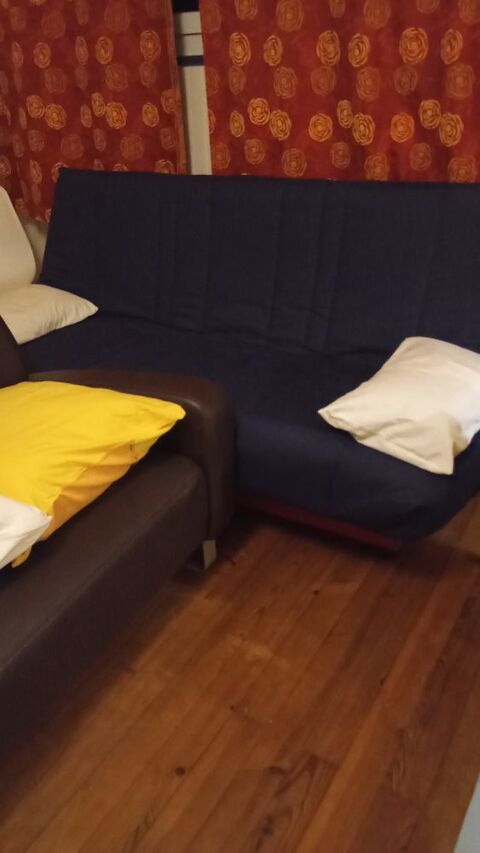 Clic clac bleu marine 130 Saint-Laurent-sur-Mer (14)