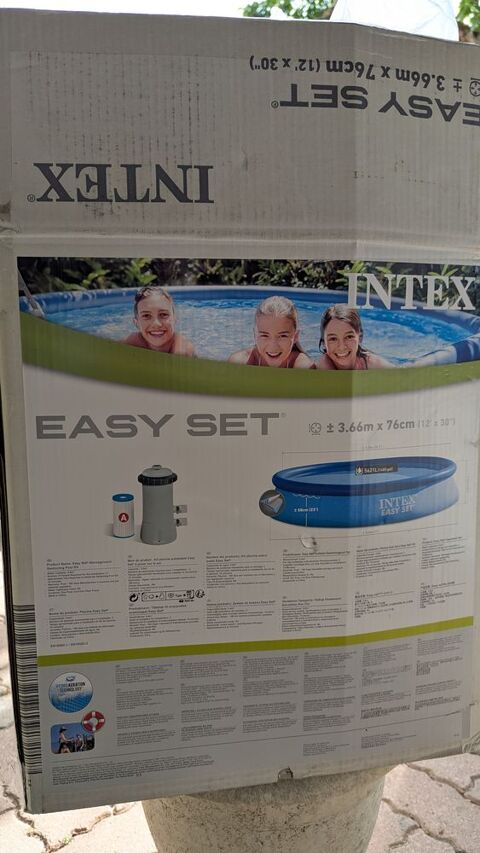 Piscine Intex Nevers (58)