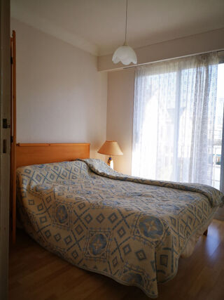  Appartement à louer 2 pièces 42 m²