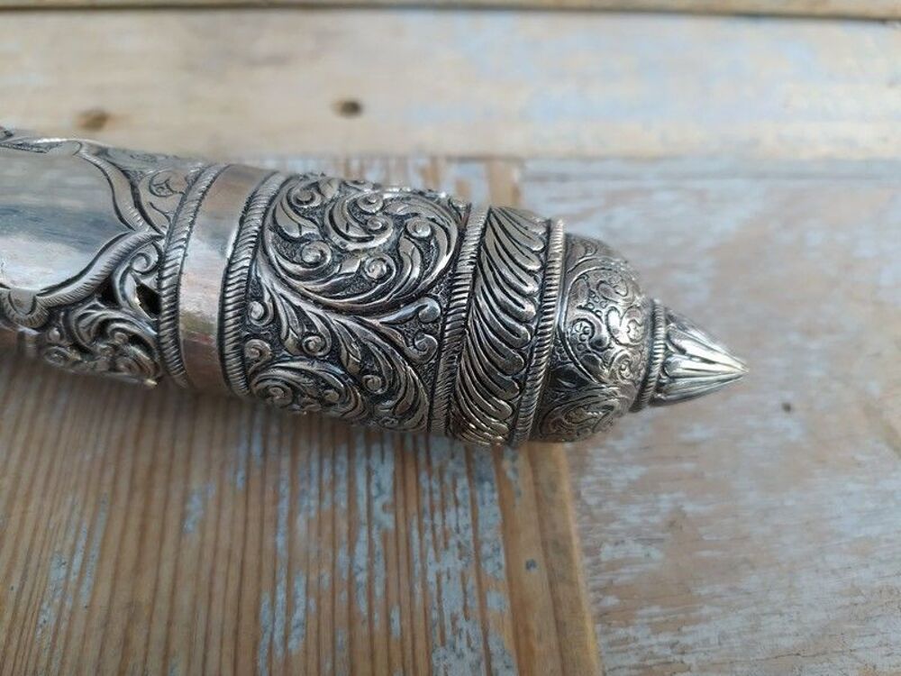 &Eacute;tui Rouleau Meguilat Esther Argent Moyen-Orient Judaica 
