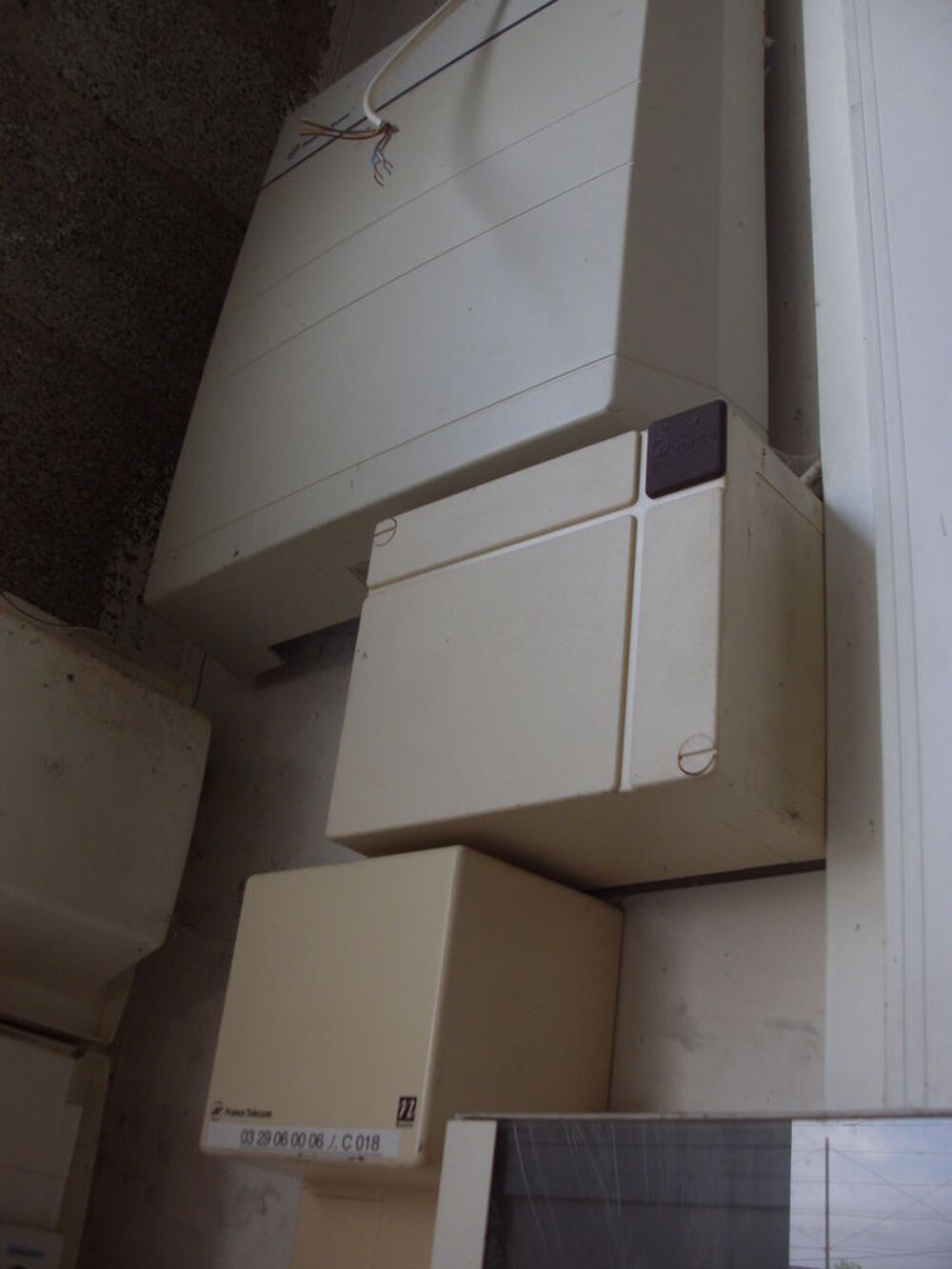 Location Atelier Locaux 100 m² et 300 m² NEUFCHATEAU Neufchâteau