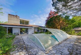  Maison à vendre 10 pièces 282 m²