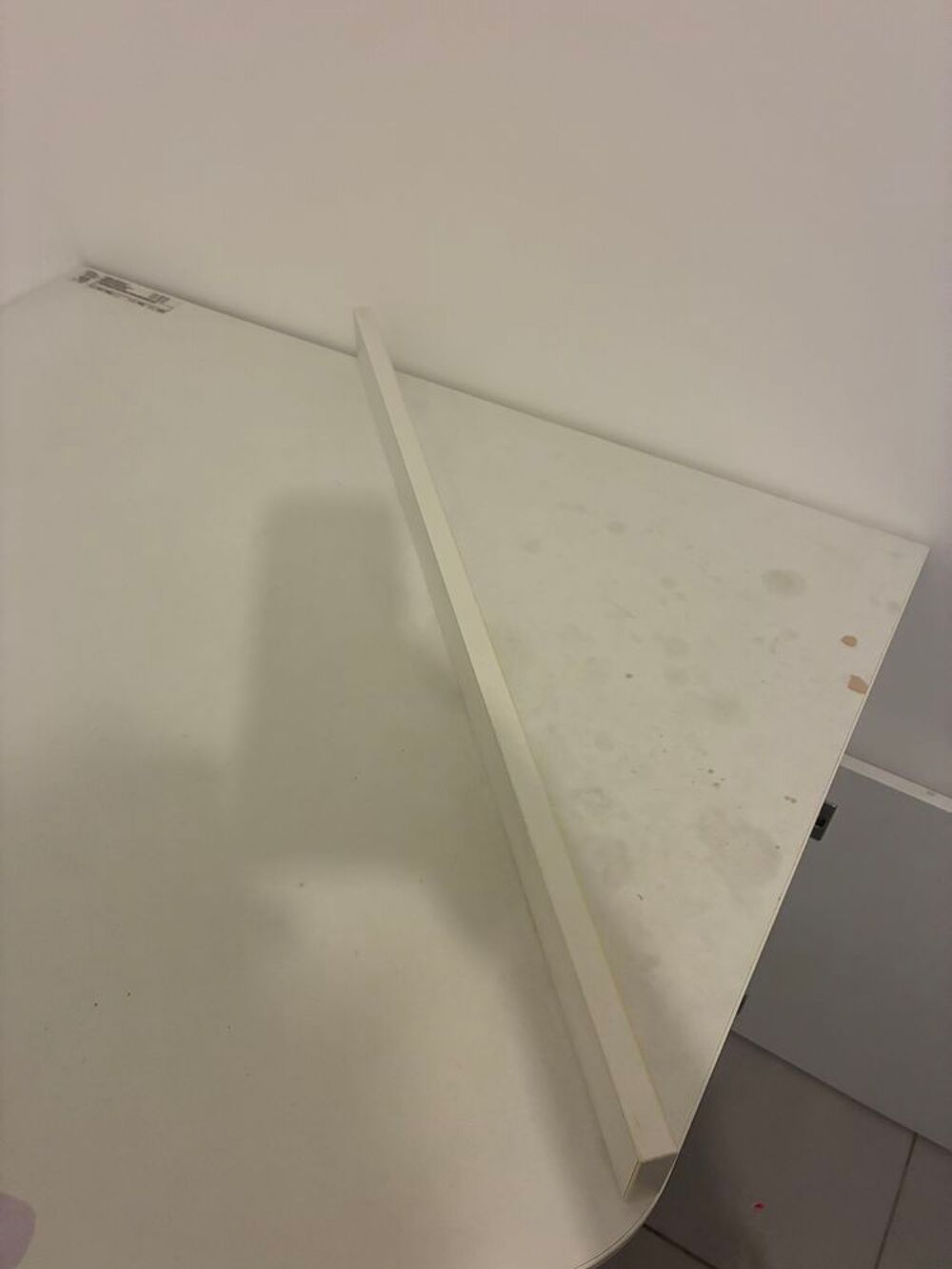Table &agrave; langer d'angle Aubert concept bon &eacute;tat Puériculture