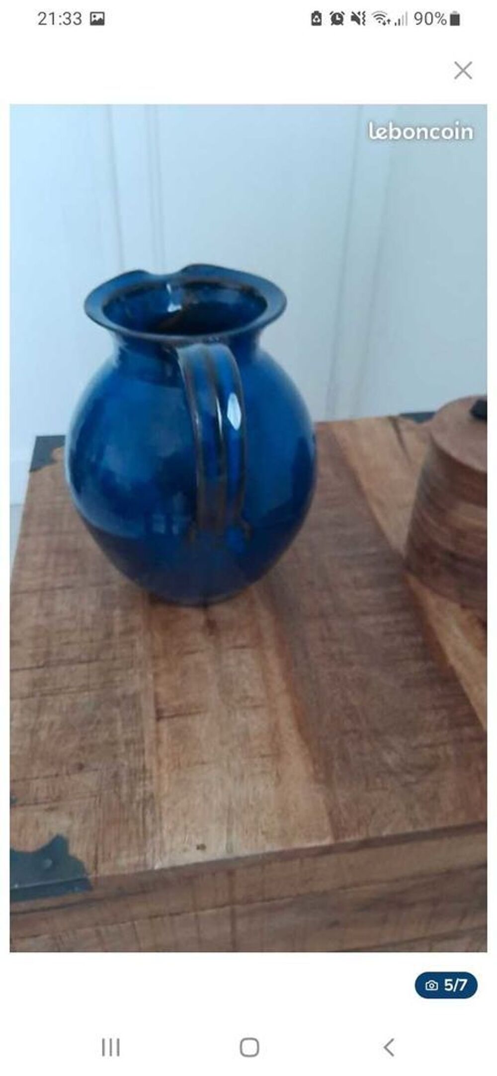 vase bleu &eacute;lectrique Décoration