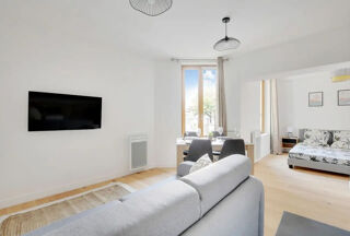  Appartement à louer 2 pièces 33 m²