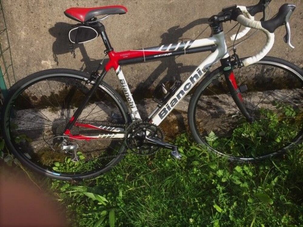 v&eacute;lo de route Bianchi Nirone V�los