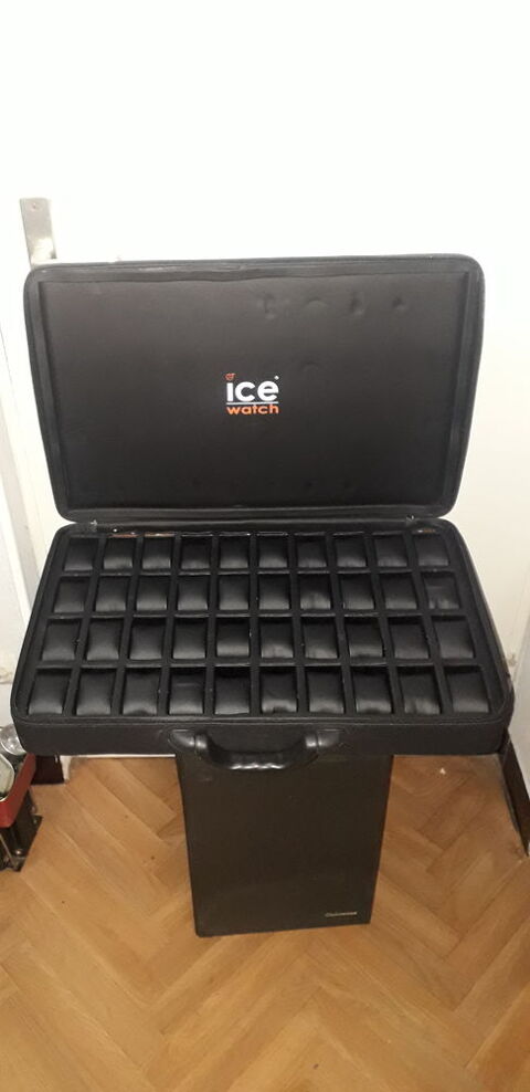 Valise coffret ICE WATCH pour 40 montres ICE WATCH  100 Marseille 15 (13)