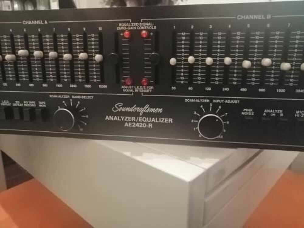 equaliser analiseur soundcraftmen ae 2420r Audio et hifi