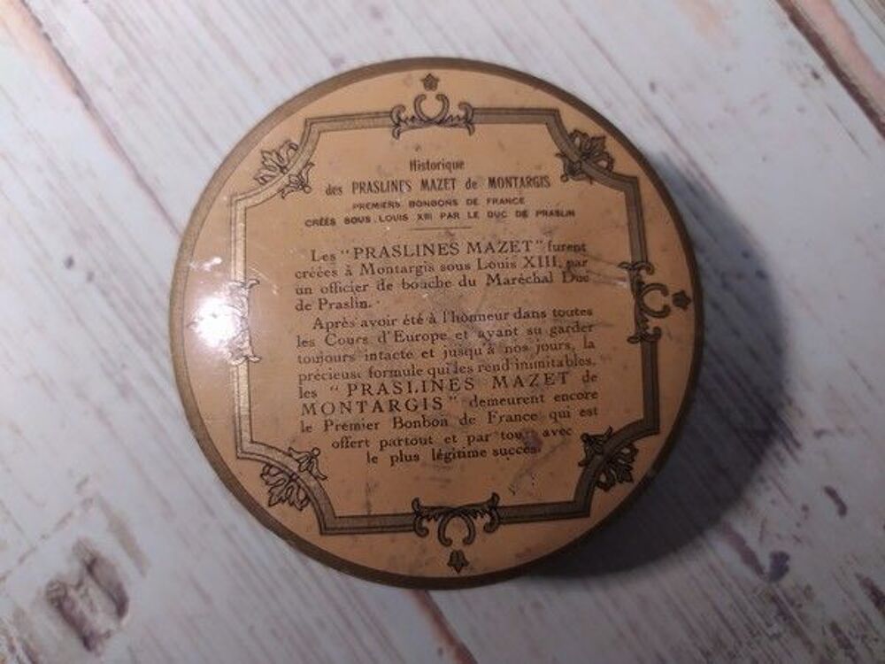 Ancienne Boite Praslines Mazet de Montargis 