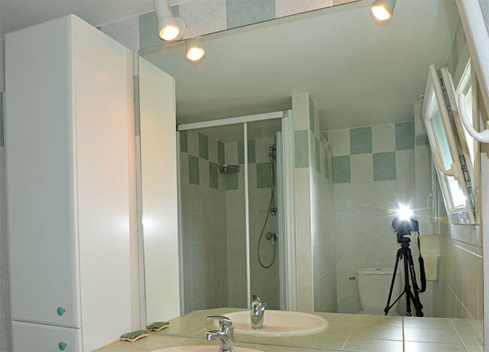 Location Appartement Studio meublé, au calme pour plusieurs mois Saint-ismier