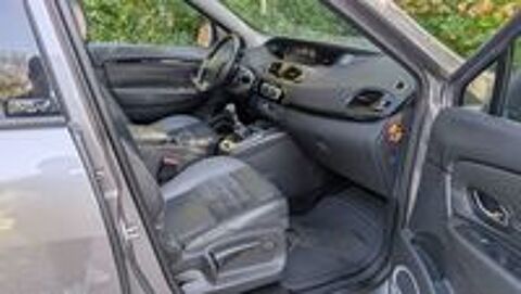 Grand Sc&eacute;nic III Grand Sc&eacute;nic dCi 130 Energy FAP eco2 Initiale 7 pl 2014 occasion 62440 Harnes