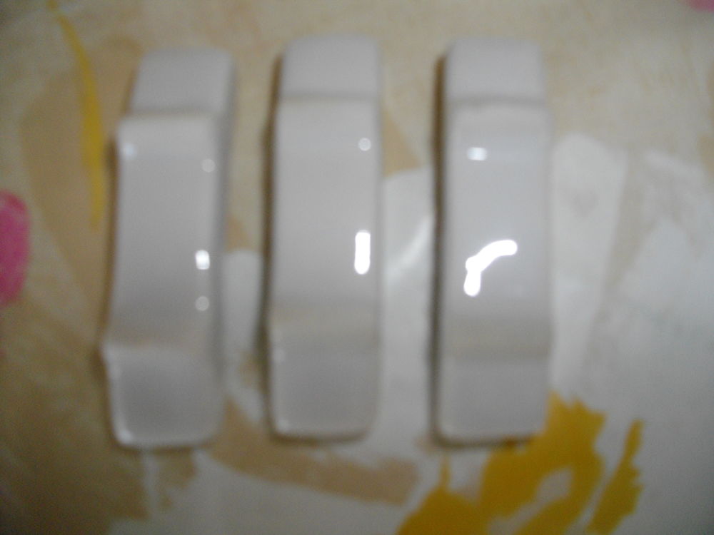 DOUZE PORTE COUTEAUX BLANCS Cuisine