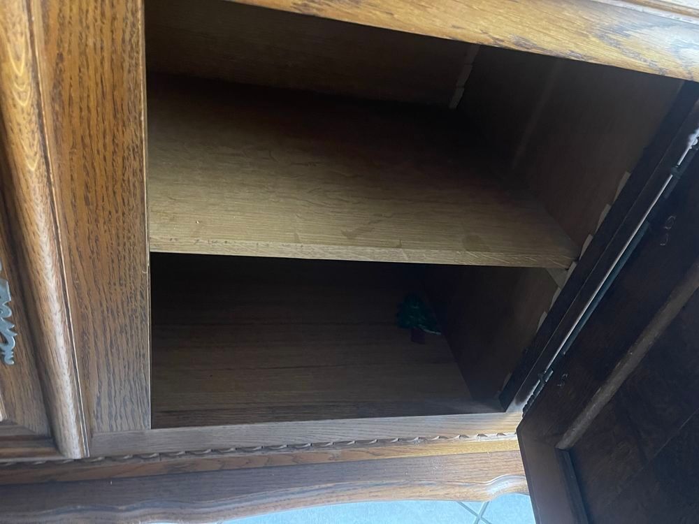 Belle salle &agrave; manger compl&egrave;te Meubles