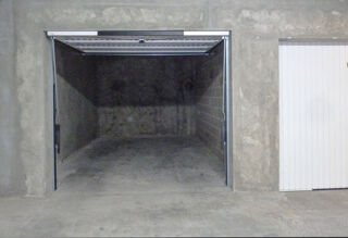  Parking / Garage  louer 14 m