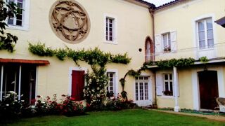  Propri�t�/ch�teau � vendre 14 pi�ces 5000 m�