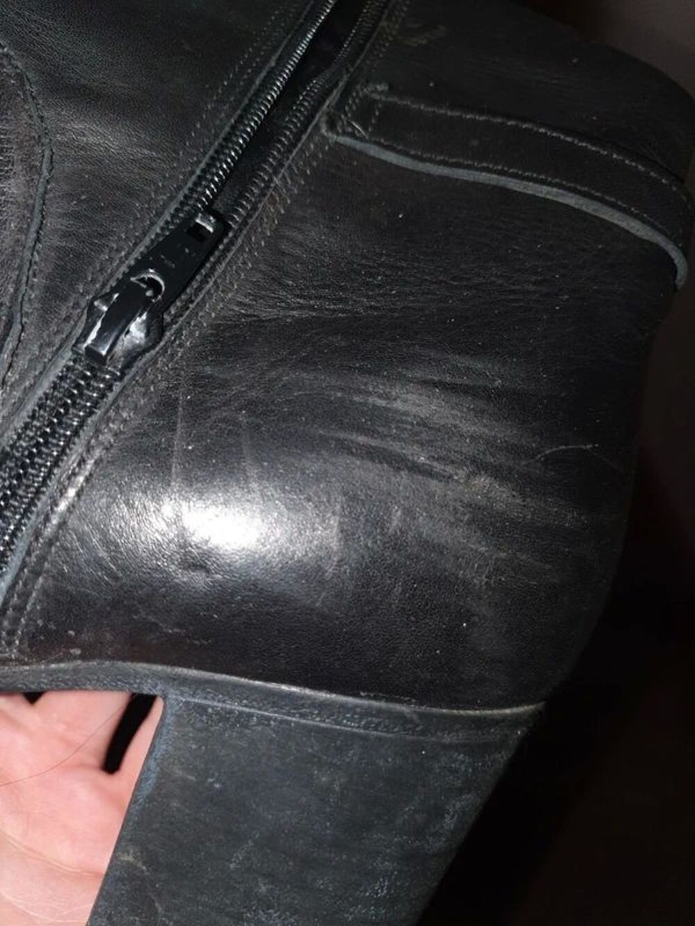 Bottes noires montantes &agrave; talons Tata Italia Chaussures