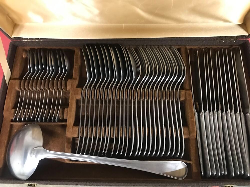 M&eacute;nagere jean couzon pour 80 eur a venr chercher sur place Décoration